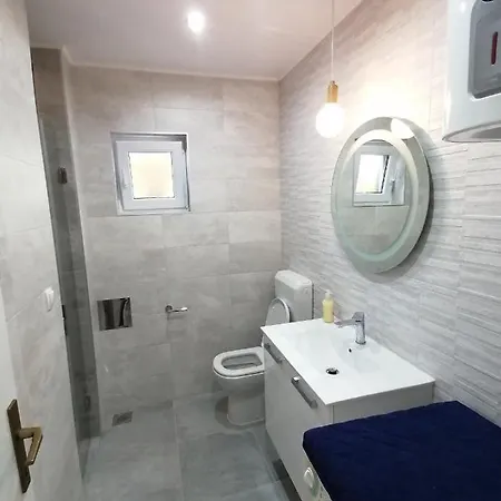 Andelko Apartment Kastela