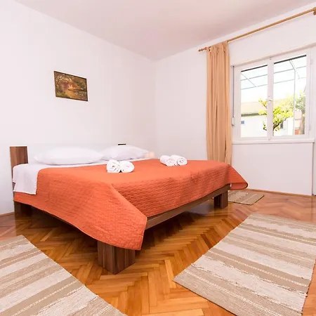 Andelko Kaštela